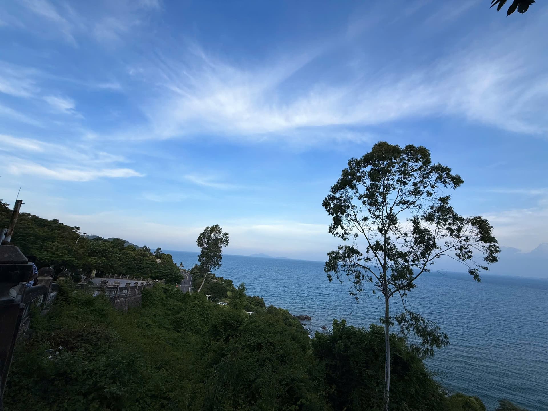 z6928073096439 0765e383cae9e38082a69fff4e30040c